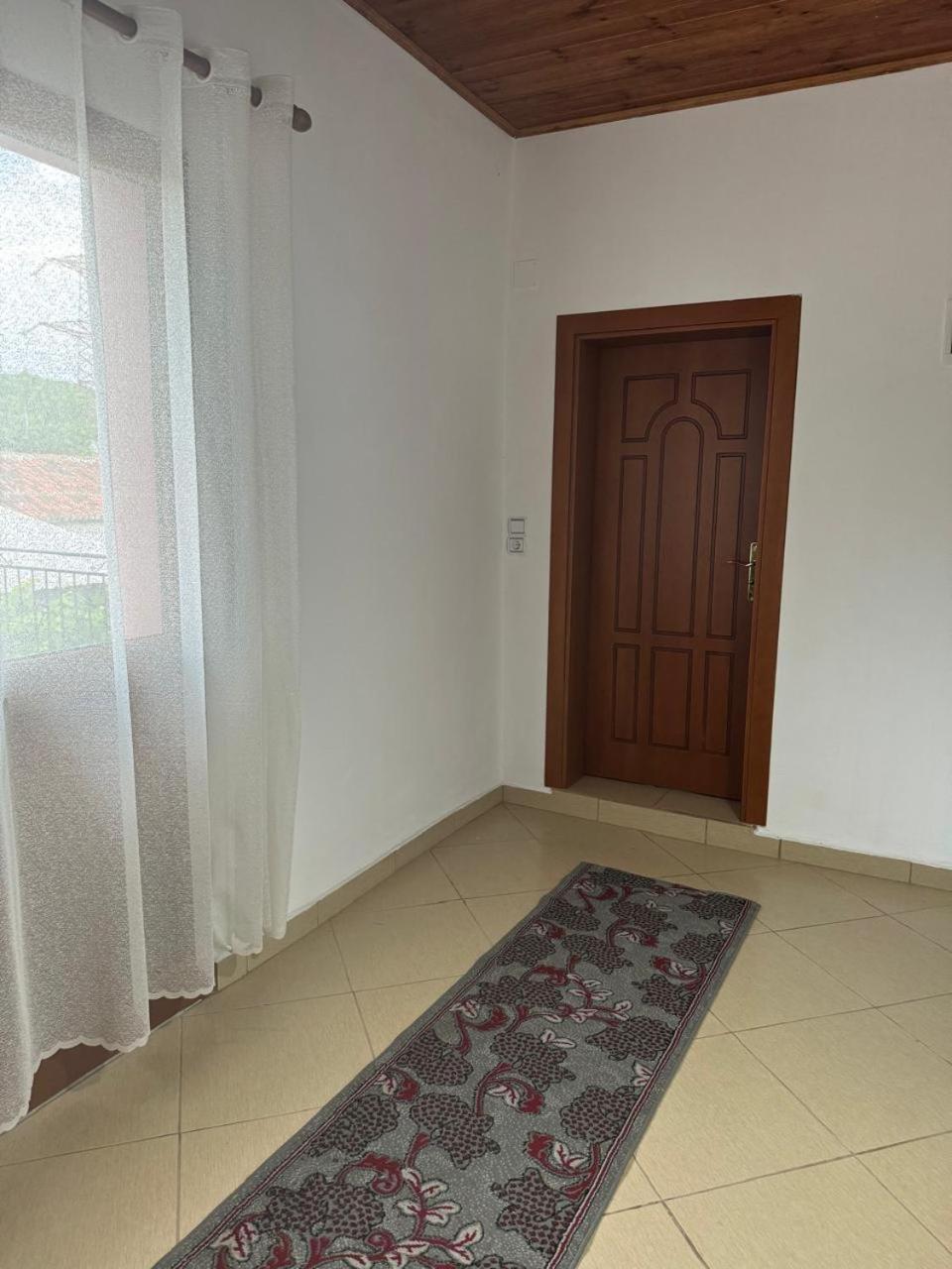 Villa Zefi Rrenc Papaj Kültér fotó