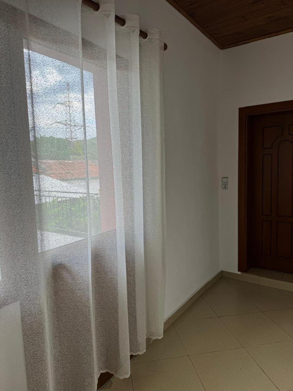 Villa Zefi Rrenc Papaj Kültér fotó