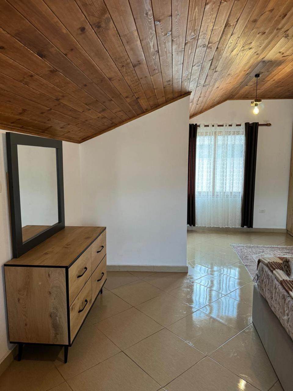 Villa Zefi Rrenc Papaj Kültér fotó