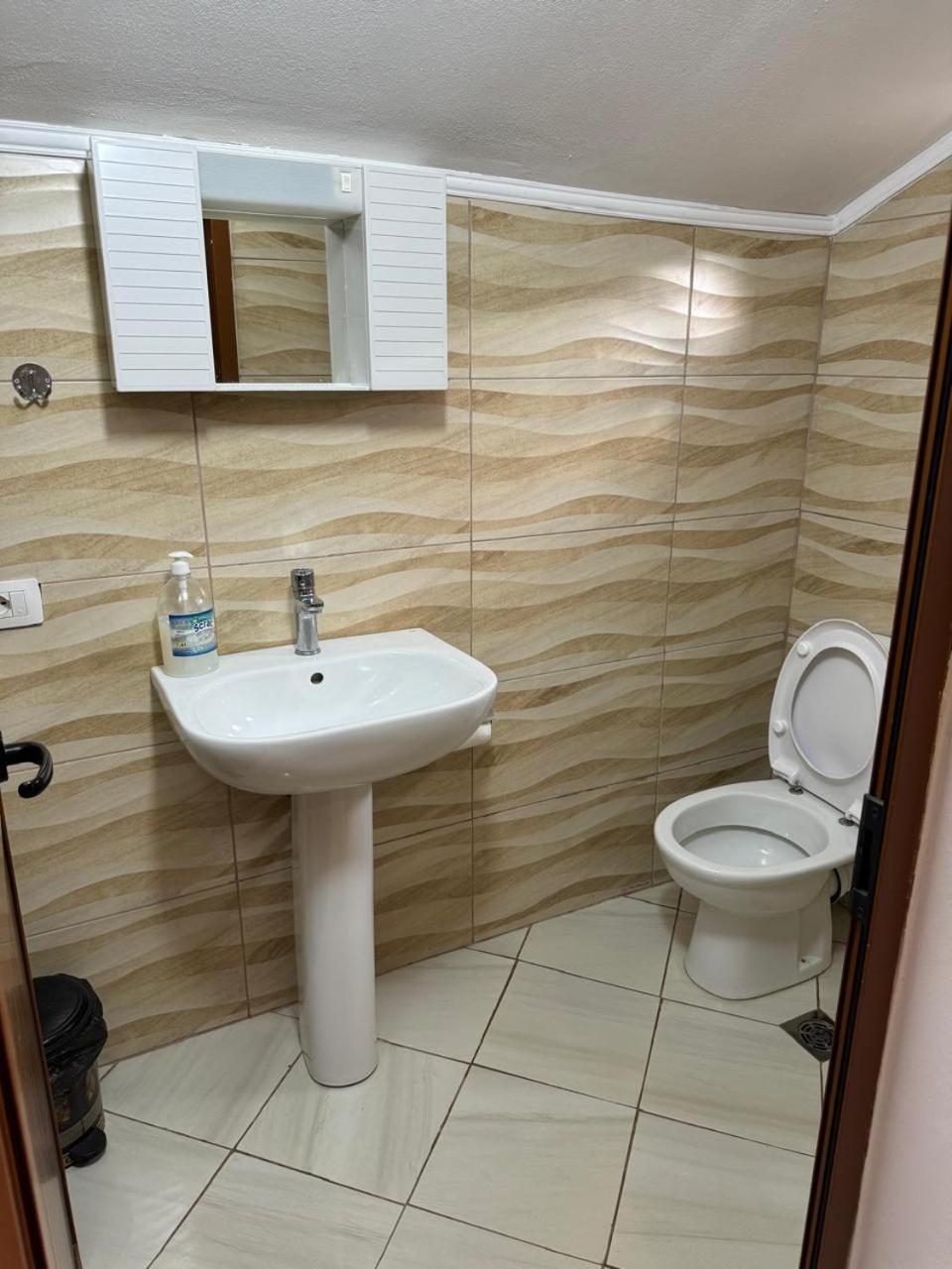 Villa Zefi Rrenc Papaj Kültér fotó